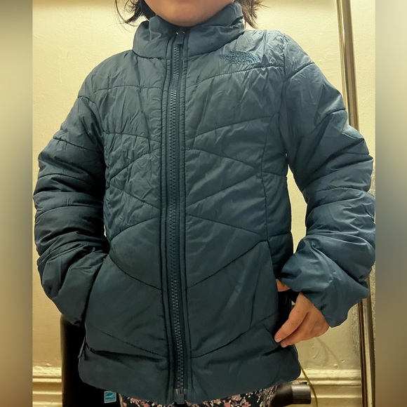 The NorthFace Kids Jacket. Size-XS, Color -Blue. - Picture 1 of 5